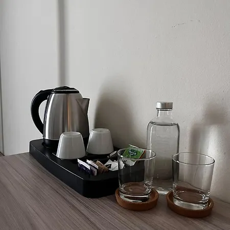 阿戴勒西亚咖啡酒店 3*