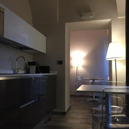 Adalesia & Coffee Hotel