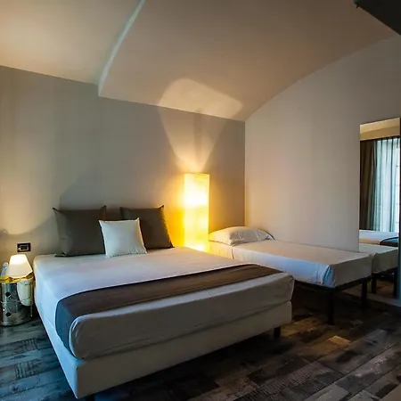 Adalesia & Coffee Hotel Turin