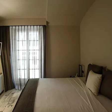 Adalesia & Coffee Hotel
