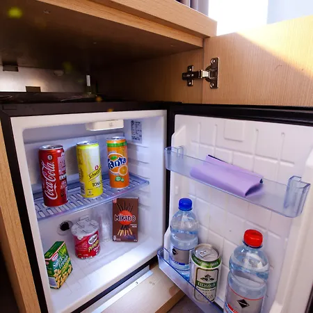 ホテル Adalesia & Coffee 3*