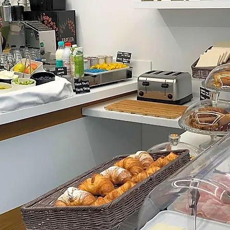 Adalesia & Coffee 3* Torino