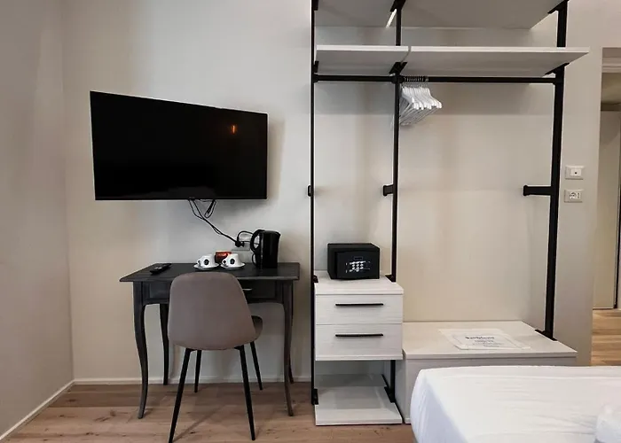 Adalesia & Coffee Hotell