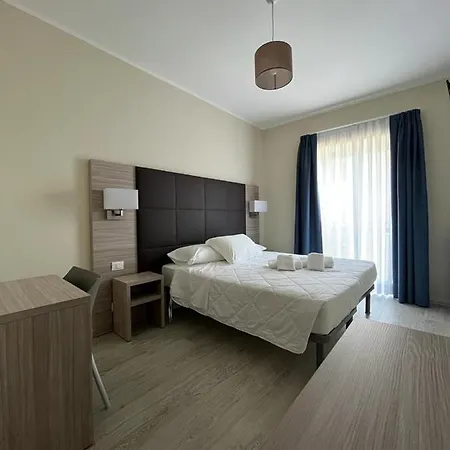 Adalesia Hotel&coffee 3*