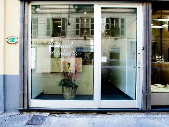 Adalesia & Coffee Турин