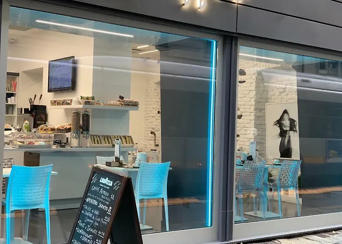 Отель Adalesia & Coffee Турин